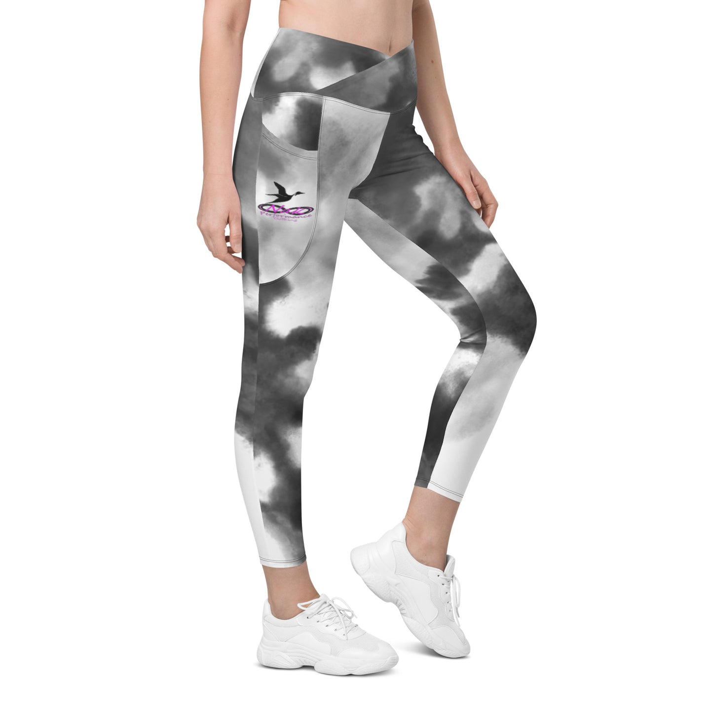 Crossover Nak leggings with Pockets, left