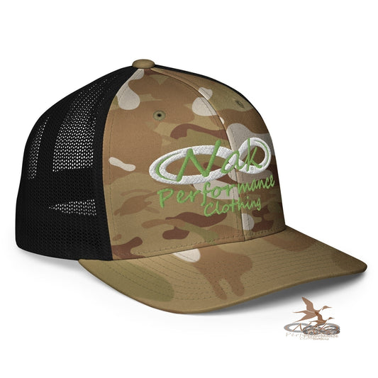 Nak Performance Green Logo Closed-back trucker cap